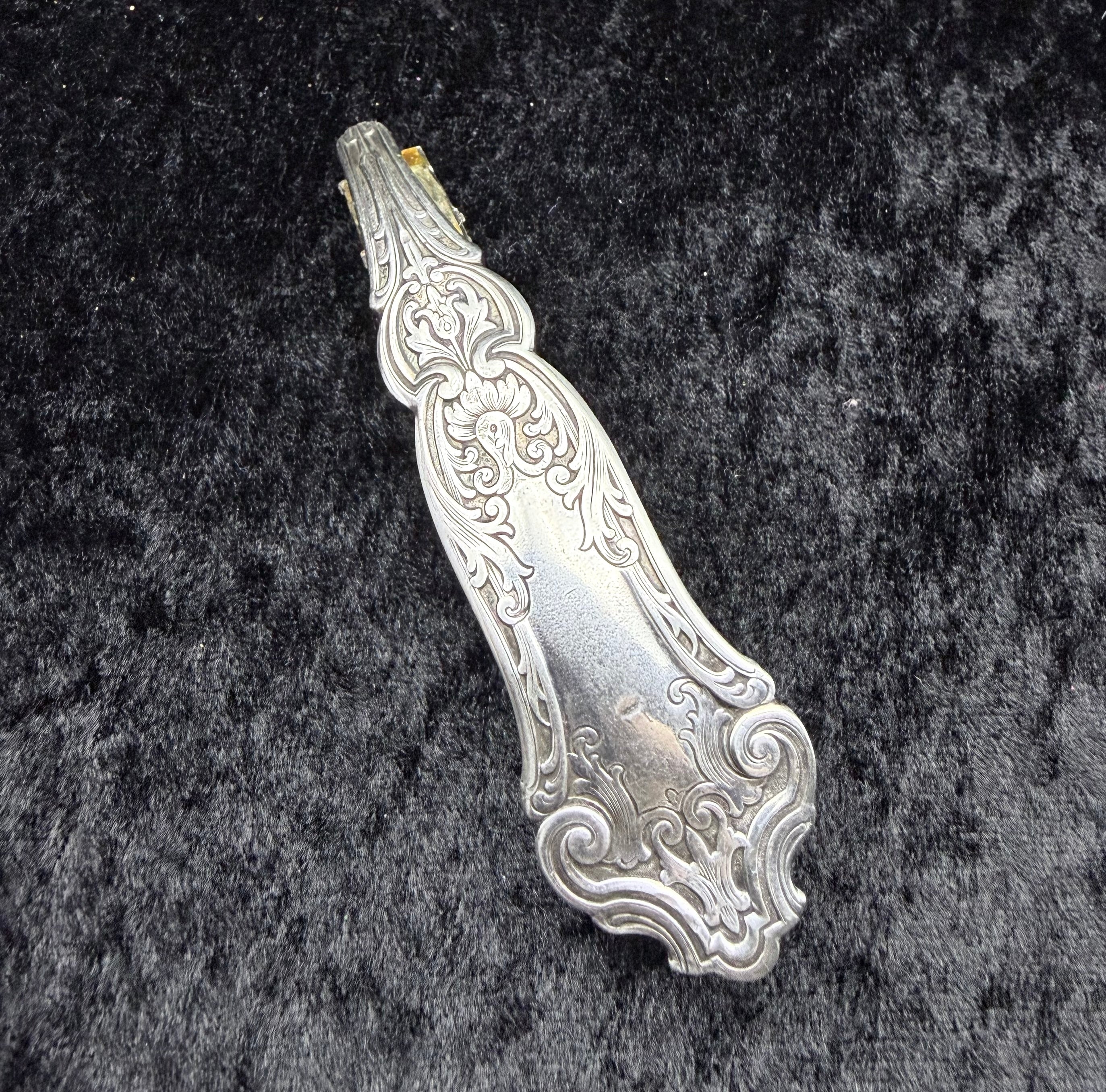 1907 Alhambra Spoon Handle Barrette