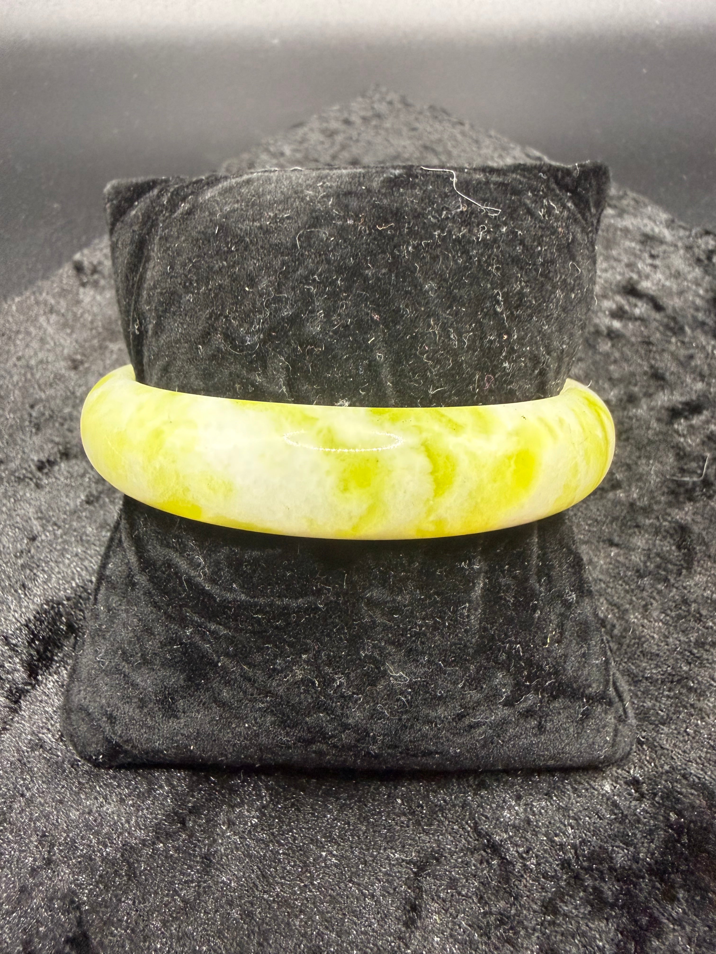 Green and White Jadeite Bangle