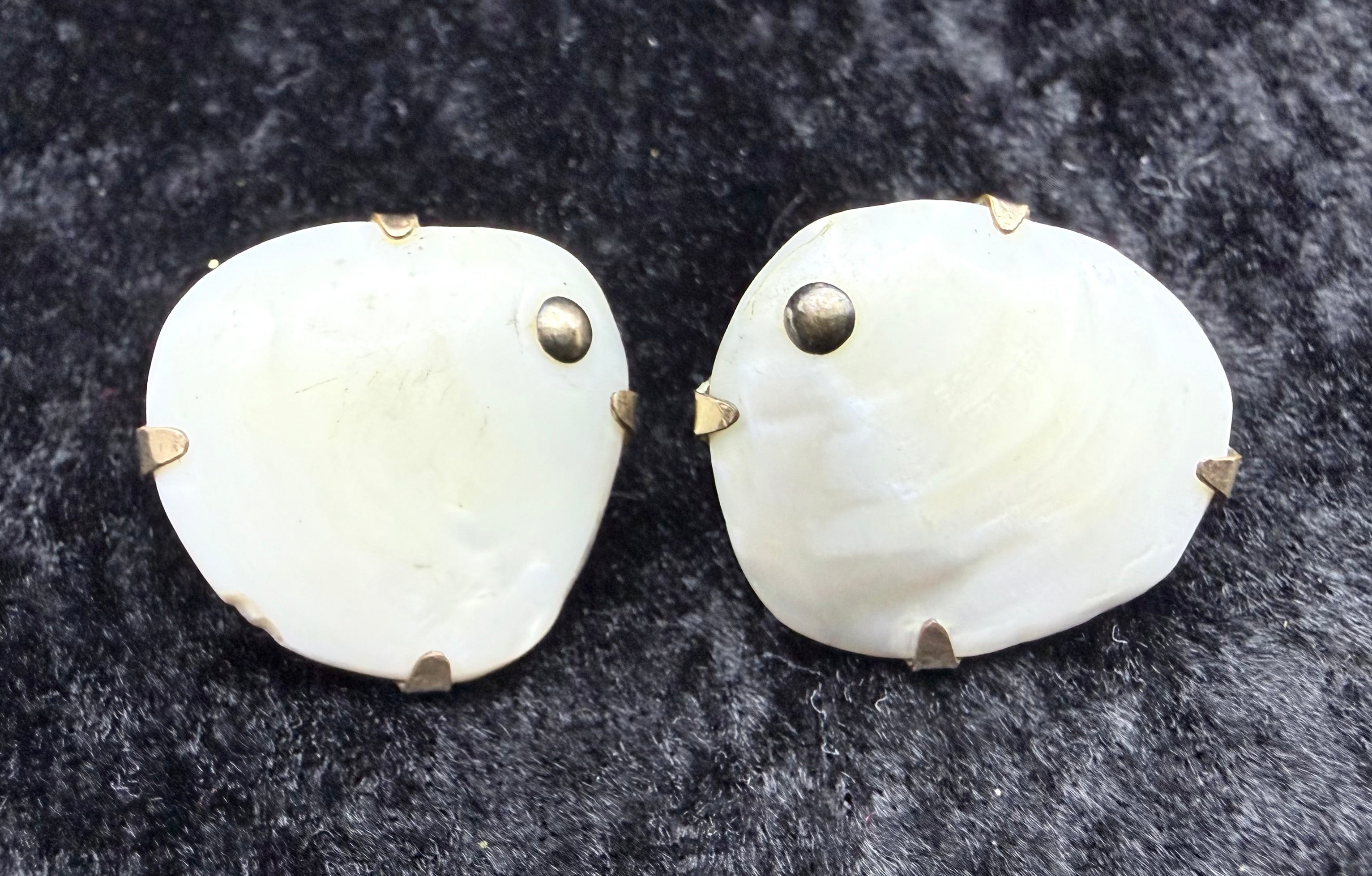 Antique Gold Filled Shell Screwback Earrings