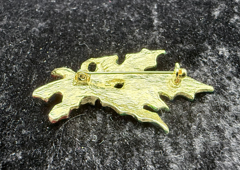 Christmas Holly Pin