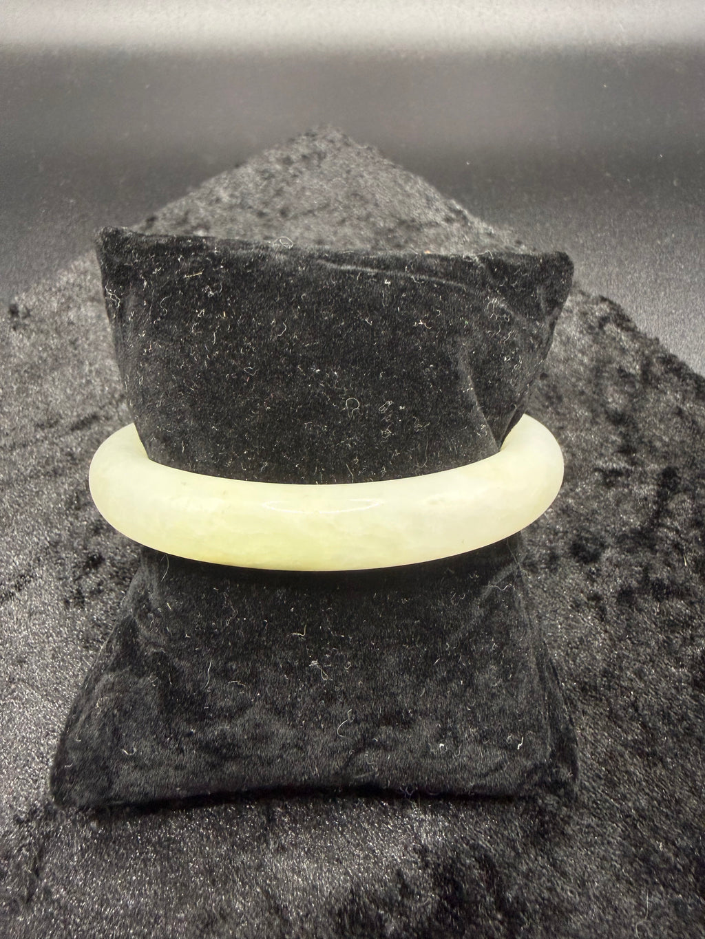 White Jadeite Bangle