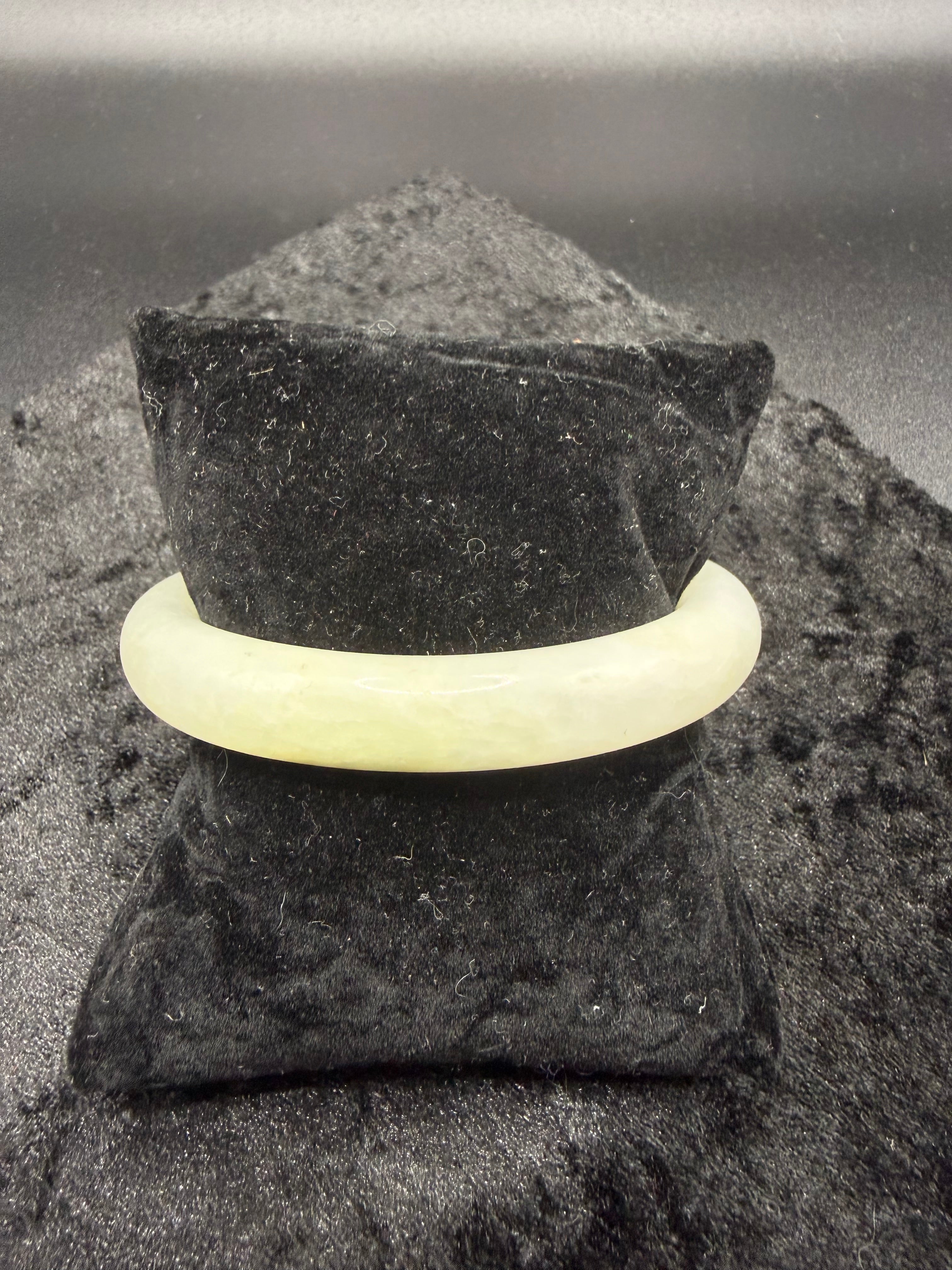 White Jadeite Bangle