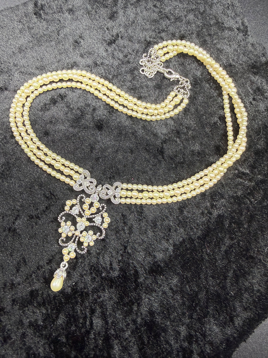Vintage Art Deco Style Multistrand Pearl Necklace